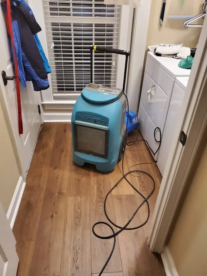 Commercial dehumidifier deployed for Crawl Space Restoration in Mitchell